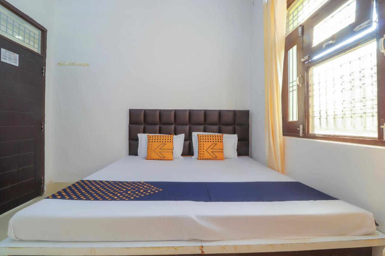 สปอต ออน 75178 โฮเทล อรมณ Hotel Roorkee ภายนอก รูปภาพ