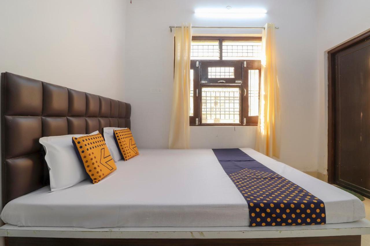 สปอต ออน 75178 โฮเทล อรมณ Hotel Roorkee ภายนอก รูปภาพ